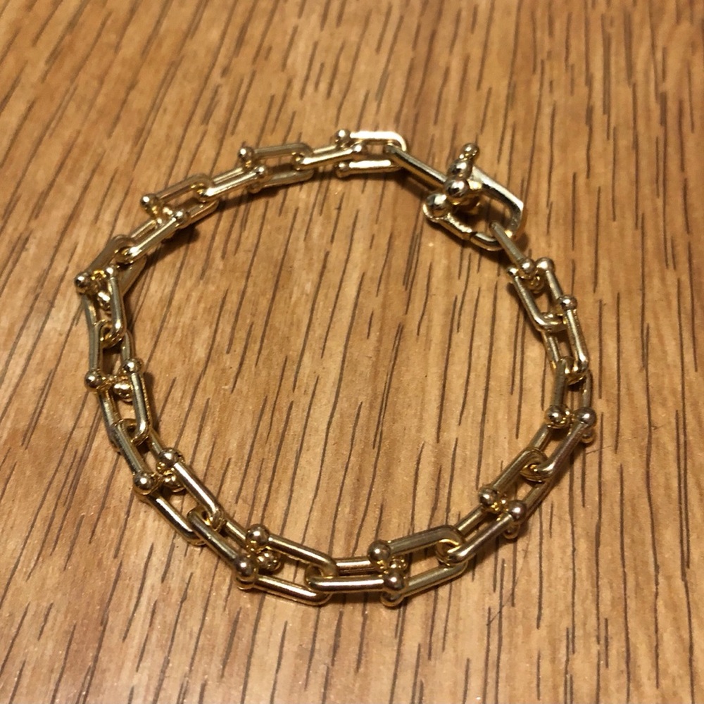 SOLD - NWOT Gold Chain Bracelet - Picture 1 of 2